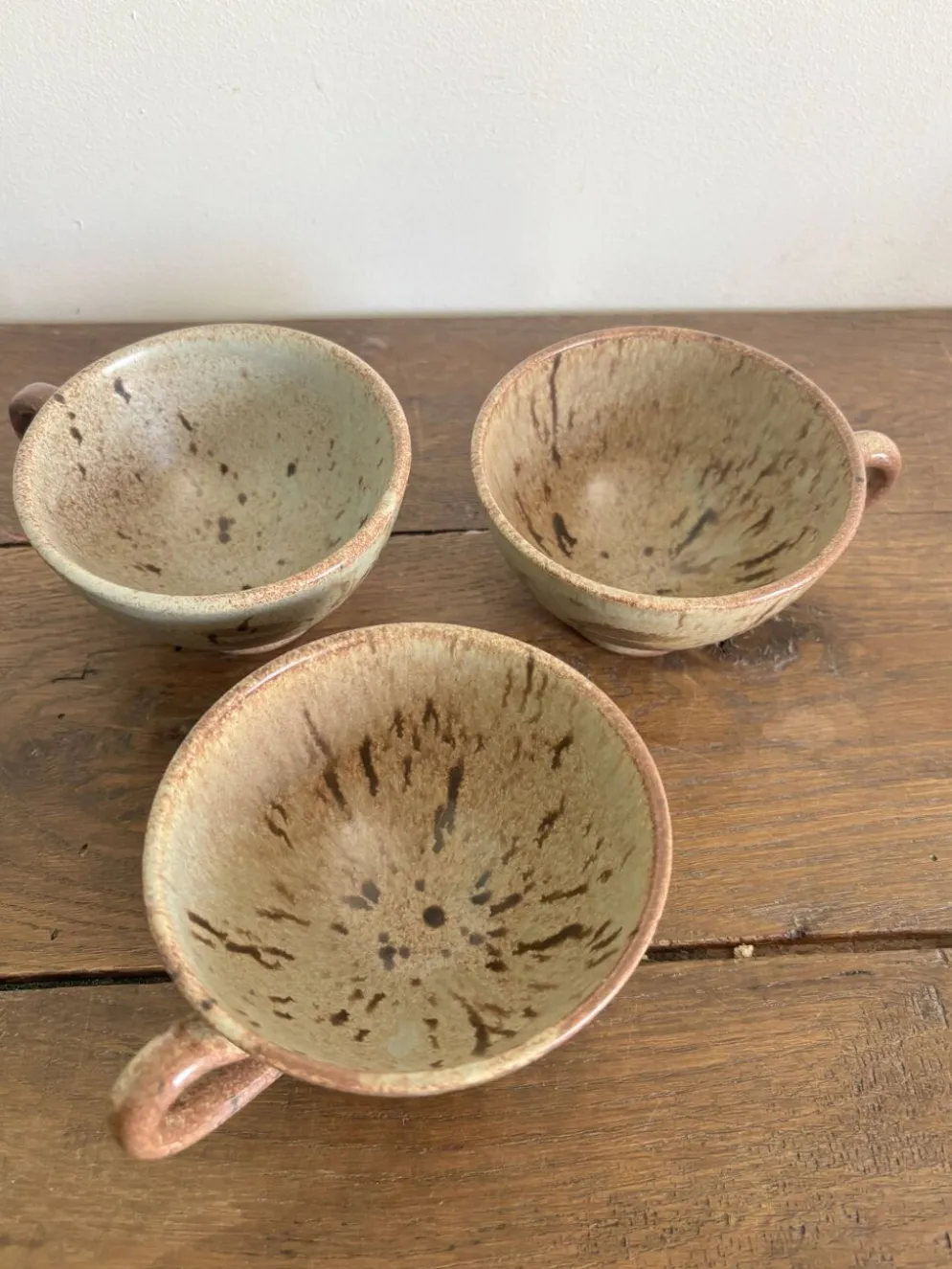 Ensemble de 3 tasses vintage en grès moucheté vintage