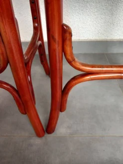 Ensemble de trois tables Pologne Cracovie années 1930