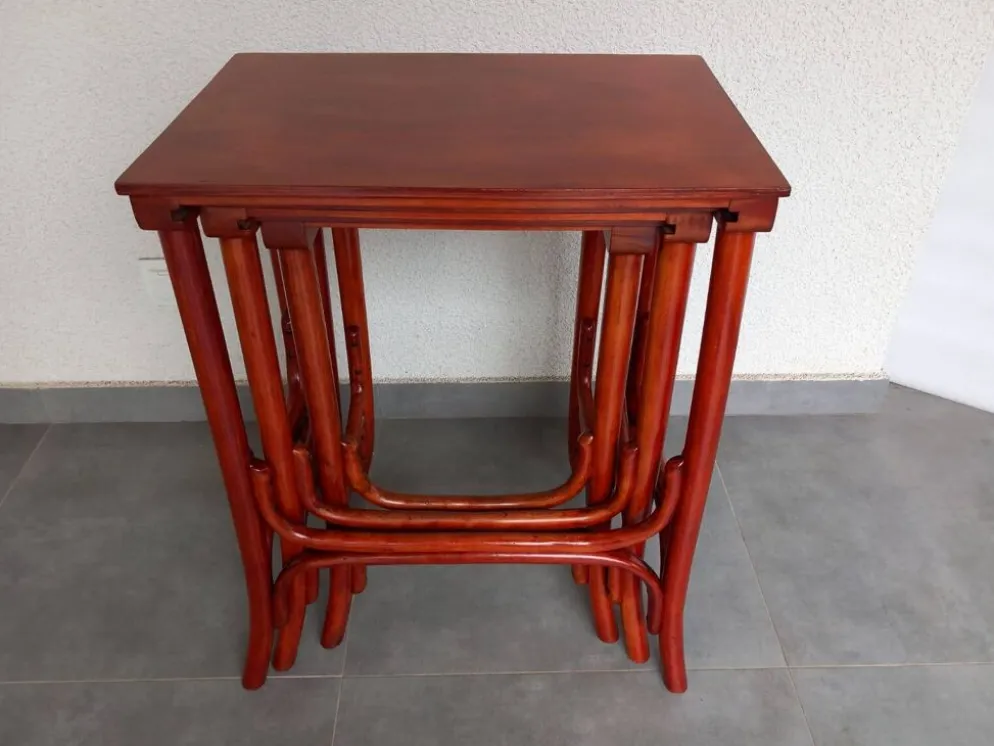 Ensemble de trois tables Pologne Cracovie années 1930