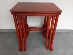 Ensemble de trois tables Pologne Cracovie années 1930