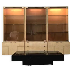 Ensemble de trois vitrines Jean-Claude Mahey pour Roche Bobois, années 1970