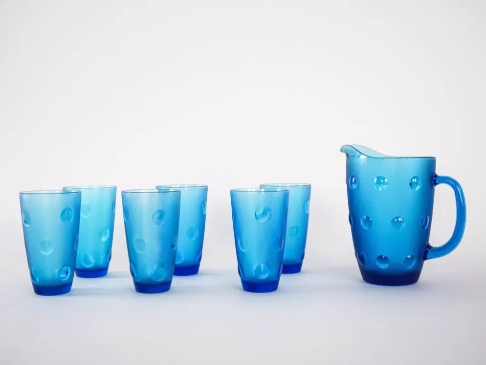 Ensemble de verre et de carafe, design italien, années 1970, fabriqué en Italie.