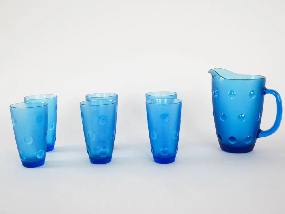 Ensemble de verre et de carafe, design italien, années 1970, fabriqué en Italie.