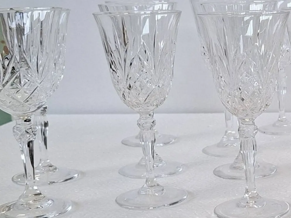 Ensemble de 20 verres en cristal taillé à la main (1985)