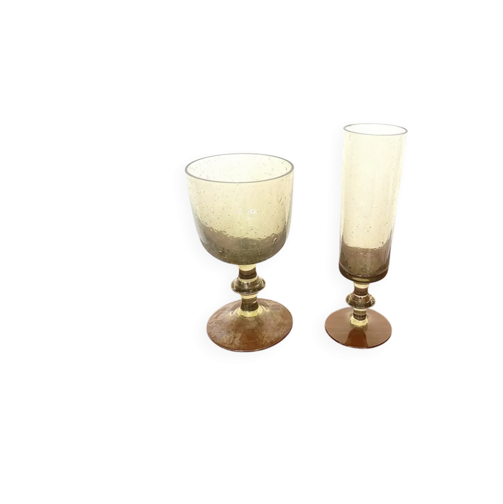 Ensemble de 8 verres fumés de biot — verre soufflé bouche, années 1970