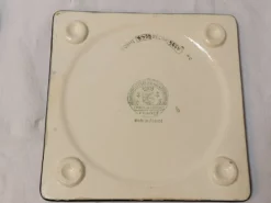 Ensemble émaux de Longwy dessous de plat et de bouteille décor floral