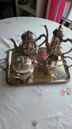 Ensemble métal argenté Christophe avec son plateau théière cafetière s
