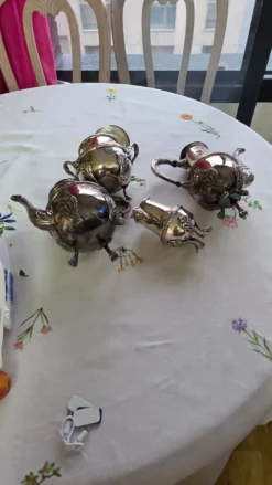 Ensemble métal argenté Christophe avec son plateau théière cafetière s