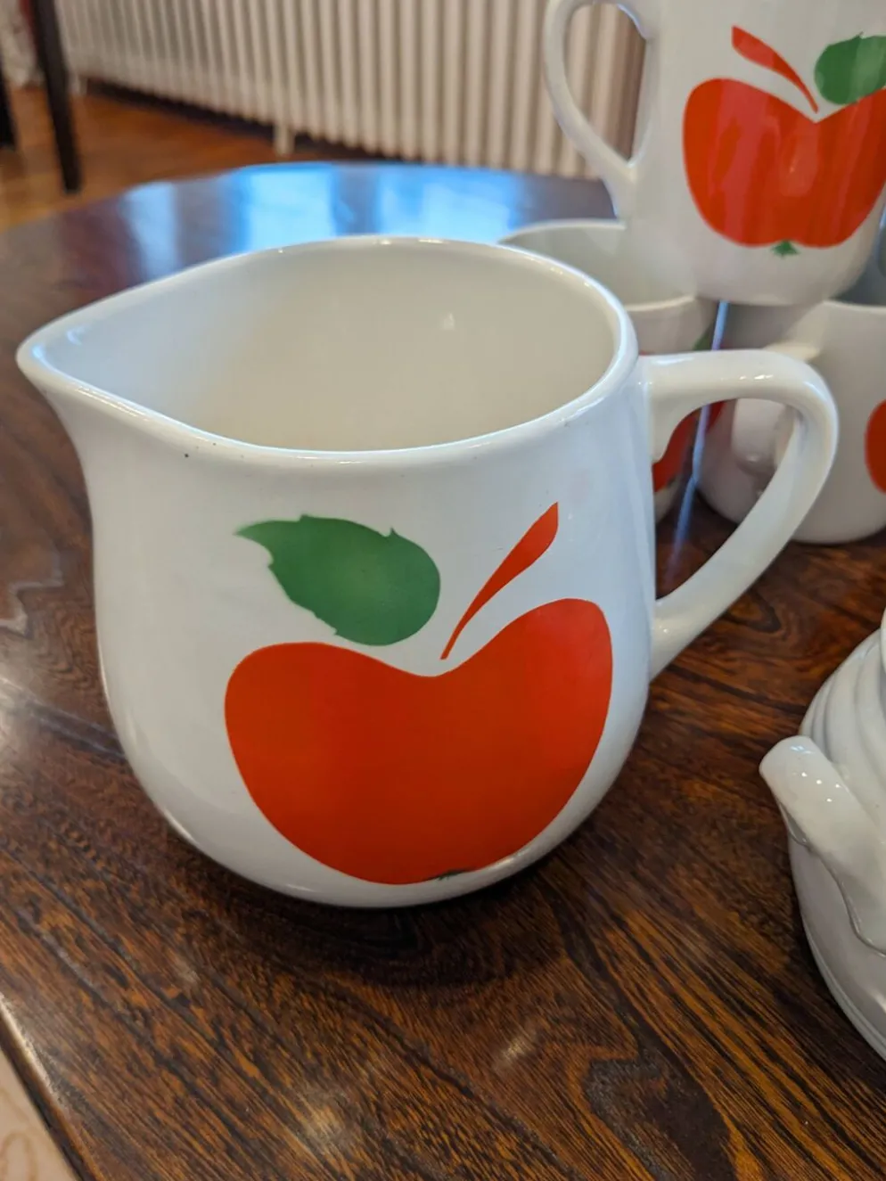 Ensemble mugs, pichets et sucrier Granit