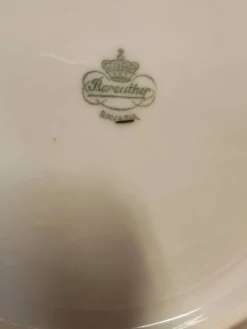 Ensemble petit déjeuner à thé ou café en porcelaine