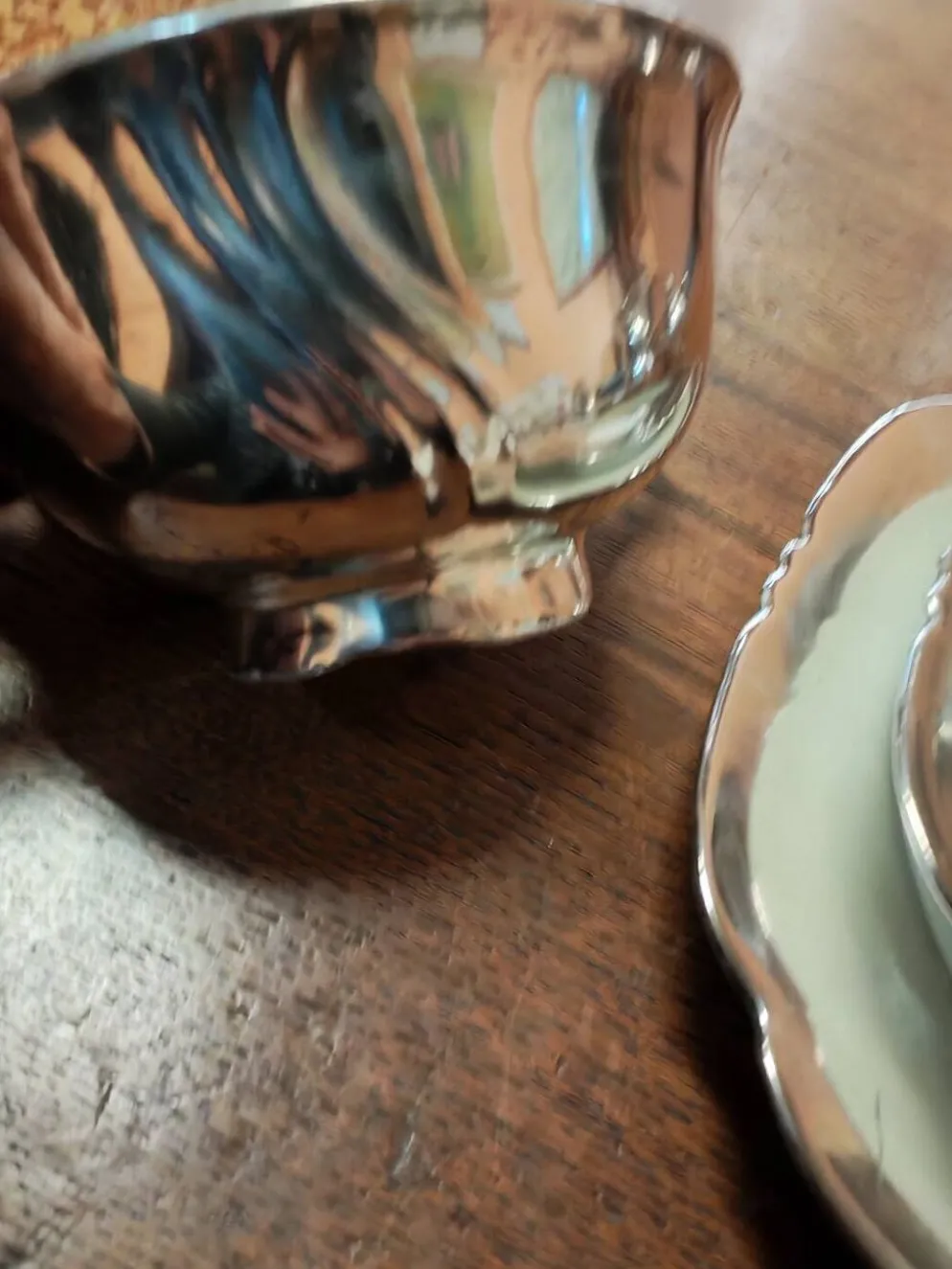 Ensemble petit déjeuner à thé ou café en porcelaine
