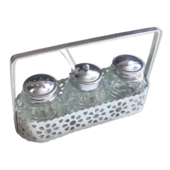Ensemble 4 pièces salière poivrier moutardier avec cuillère dans panier inox