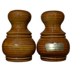Ensemble poivrier et salière de Saint Clément