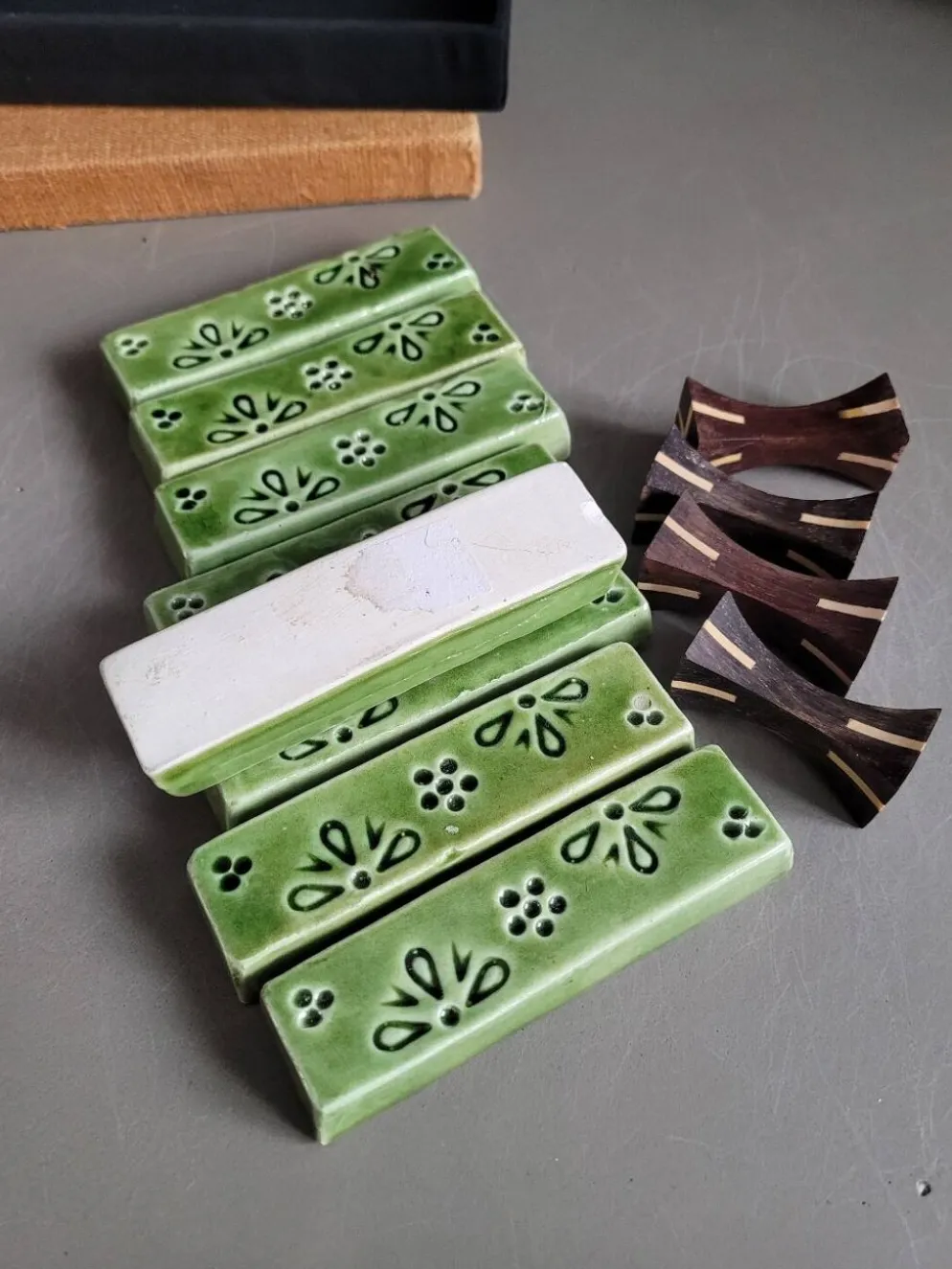 Ensemble porte-couteaux et porte-baguettes