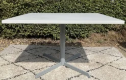 Ensemble Robert Mallet Stevens table à manger et 5 chaises