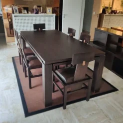 ensemble roche bobois table 2 m+ rallonge et 6 chaises bois massif