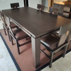 ensemble roche bobois table 2 m+ rallonge et 6 chaises bois massif