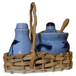 Ensemble salière poivrière en grès bleu d'Alsace.