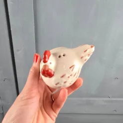 Ensemble salière & poivrière + statuette poule en céramique, Athezza