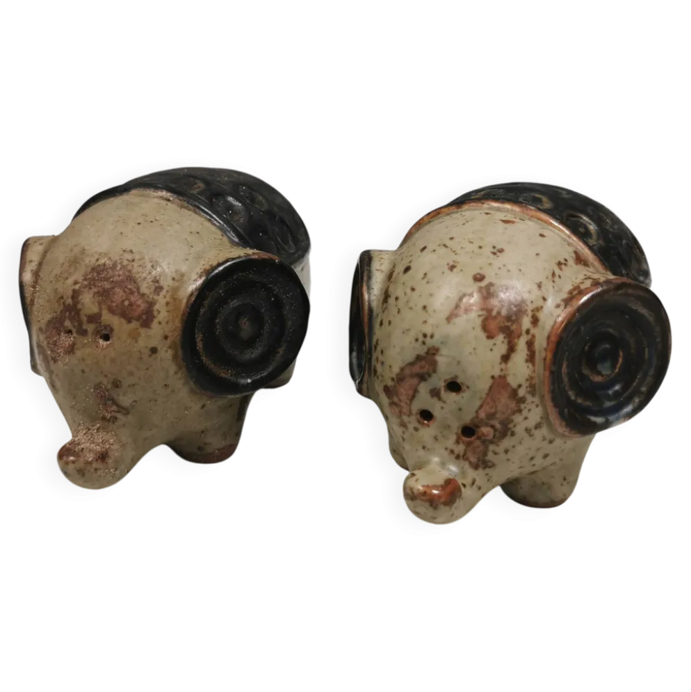 Ensemble sel et poivre danois en céramique formant des éléphants pour Søholm, années 1970-80