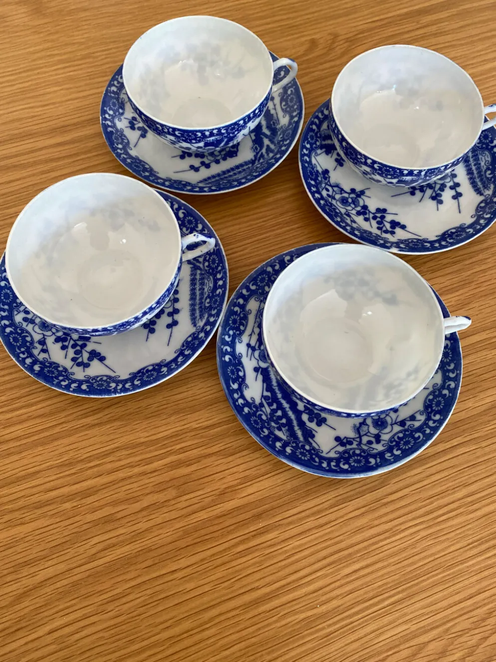 Ensemble service à the chine