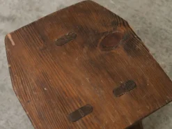 Ensemble table basse et tabourets brutaliste en pin noirci 1960