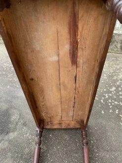 Ensemble table + chaises bistrot