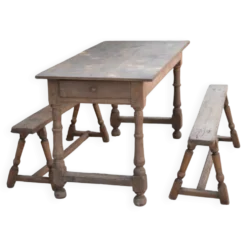 Ensemble table et bancs