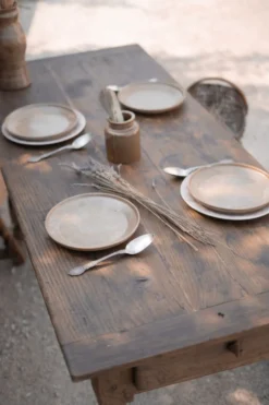 Ensemble table et bancs