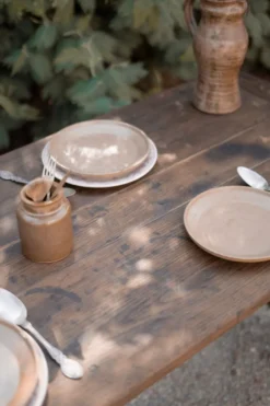 Ensemble table et bancs