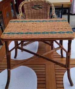Ensemble table et fauteuil enfant en osier / rotin vintage années 60