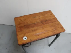 Ensemble 2 tables d’école