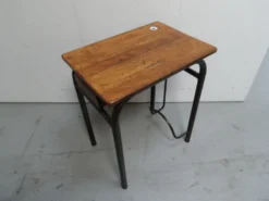 Ensemble 2 tables d’école