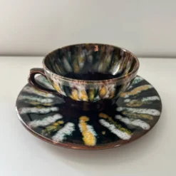 Ensemble tasse et soucoupe pièce unique