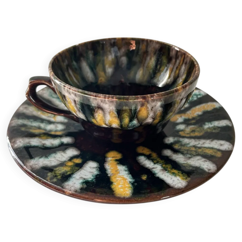 Ensemble tasse et soucoupe pièce unique