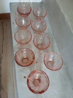 Ensemble 9 tasses Vereco roses