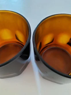 Ensemble 2 tasse vintage verre pressé