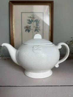 Ensemble théière sucrier pot à lait Geneviève Lethu Hortense 1991