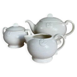 Ensemble théière sucrier pot à lait Geneviève Lethu Hortense 1991