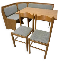 Ensemble vintage de coin repas en chêne — banquette, table extensible et 2 chaises