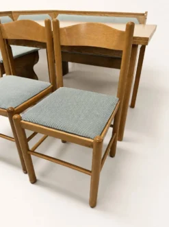 Ensemble vintage de coin repas en chêne — banquette, table extensible et 2 chaises