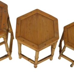 Ensemble vintage de 3 tables d'appoint en bambou et rotin / tables gigognes – style boho