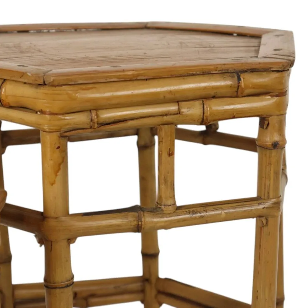 Ensemble vintage de 3 tables d'appoint en bambou et rotin / tables gigognes – style boho