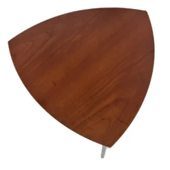 Ensemble vintage de 3 tables d'appoint en bois et métal des années 1980.