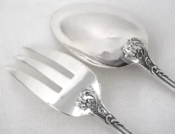 Ercuis Louis XV floral 5 pièces de service, ragout, poisson gâteau métal argenté