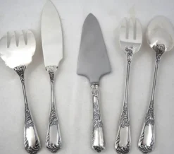 Ercuis Louis XV floral 5 pièces de service, ragout, poisson gâteau métal argenté