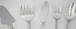 Ercuis Louis XV floral 5 pièces de service, ragout, poisson gâteau métal argenté
