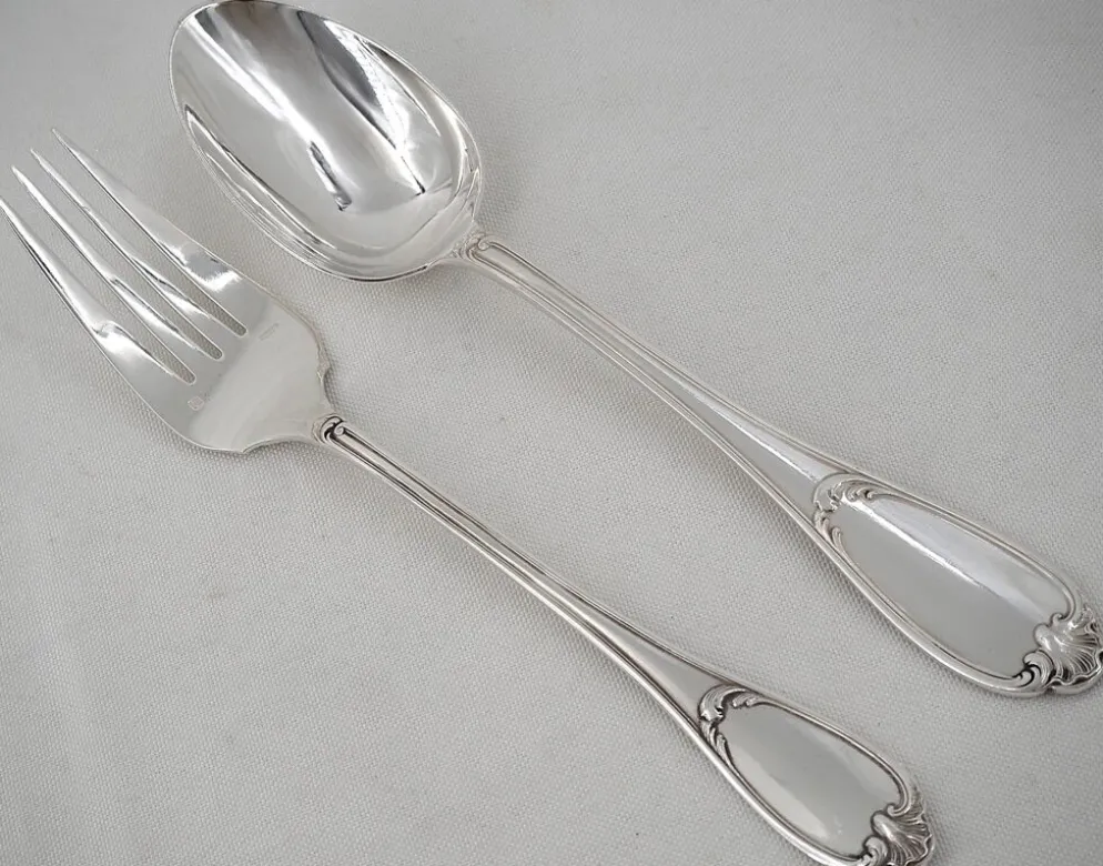 Ercuis Pompadour, lot de 4 couverts de service, à ragout et salade métal argenté