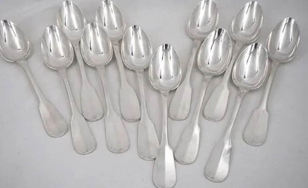Ercuis Uniplat, Valois, 12 couverts à entremets, dessert, 24 pièces, 18 cm.