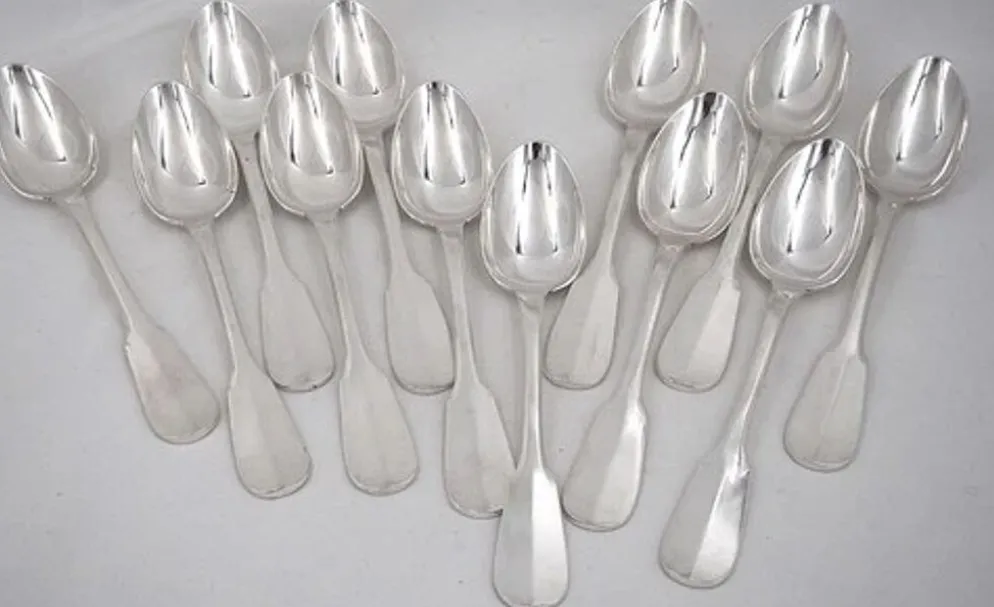 Ercuis Uniplat, Valois, 12 couverts à entremets, dessert, 24 pièces, 18 cm.